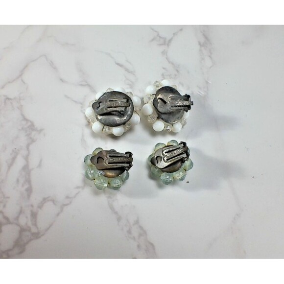 Vintage Signed Germany Clip On Earrings Beaded Cluster Green White Lot of 2 READ - Picture 3 of 4